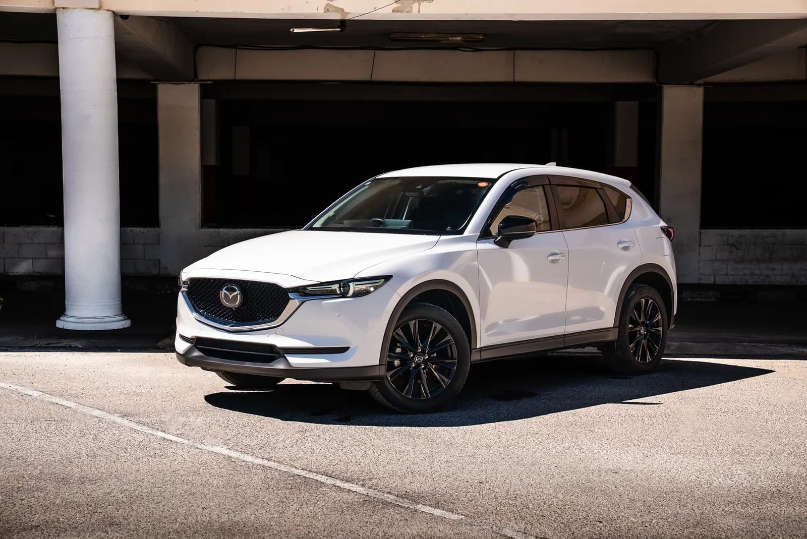 Mazda CX-5 20S Black Tone Edition — Экстерьер, Фото 1 из 8