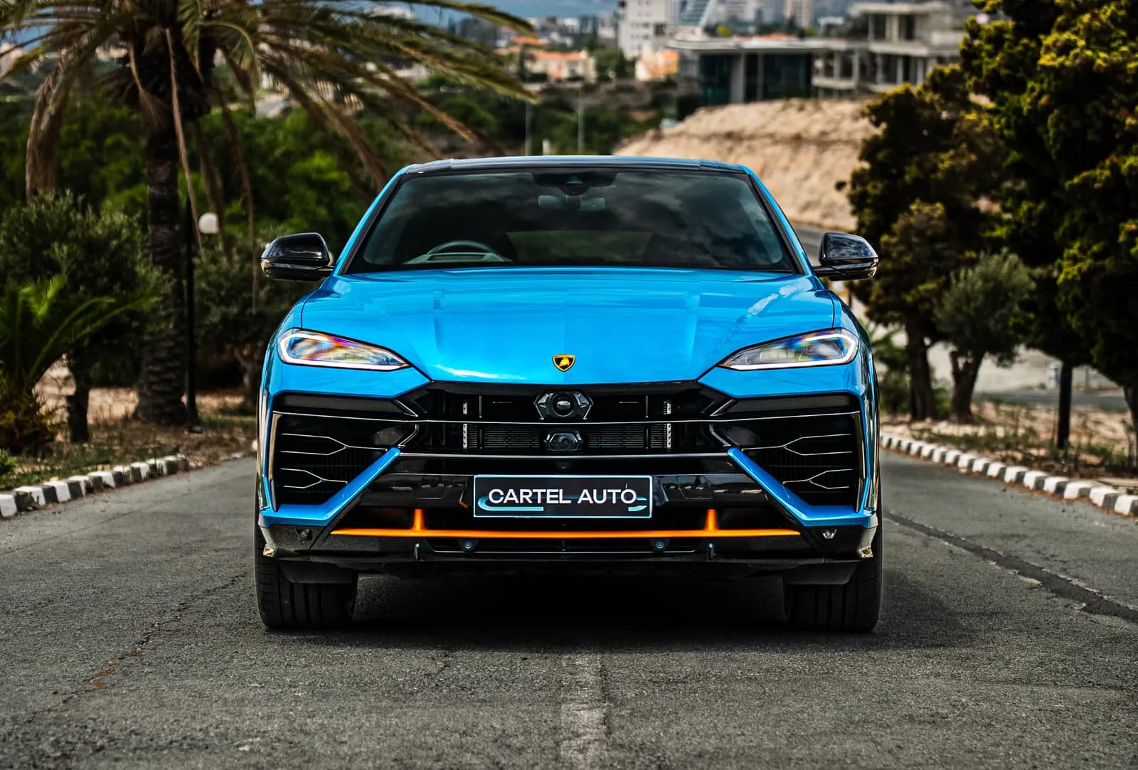 Lamborghini Urus SE — Экстерьер, Фото 1 из 7